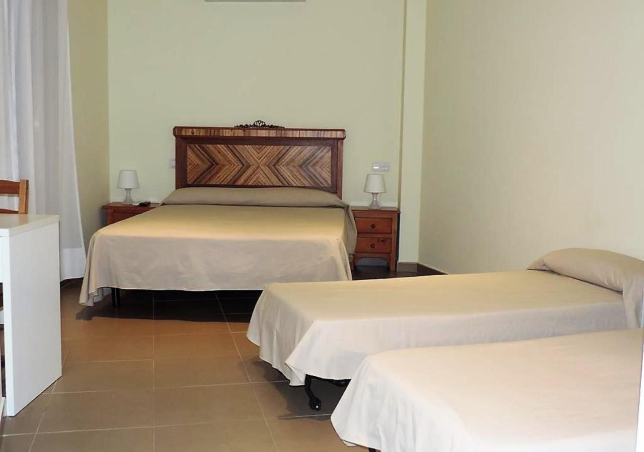 Hostal La Placeta Arbeca Екстериор снимка